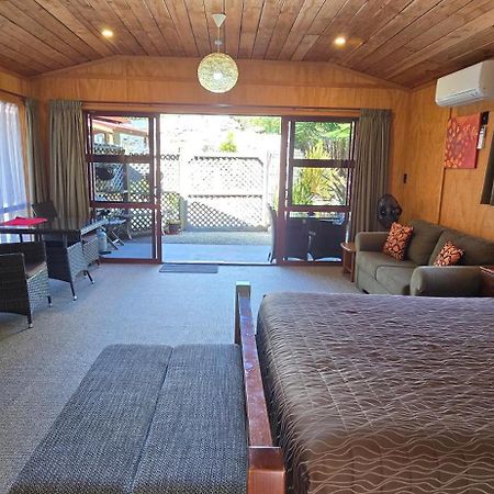 The Rocks Chalets ทาคาคา ภายนอก รูปภาพ